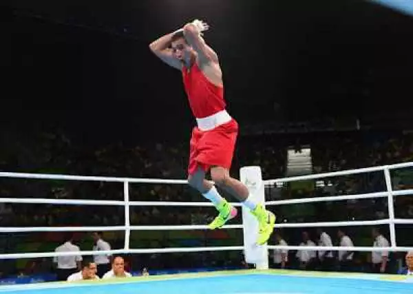 #Rio2016; Olympic Boxer Pulls Off Cristiano Ronaldo